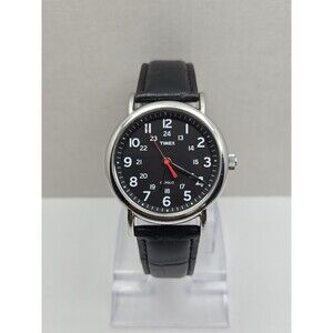 Timex Weekender 38mm Black Dial Indiglo Quartz Leather Field Watch New Battery